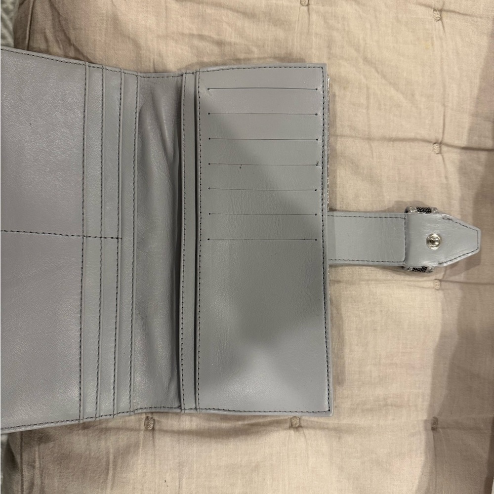 NWOT Vélez Colombia Nudo De Cuero Folia Silver Leather Wallet - Picture 3 of 6